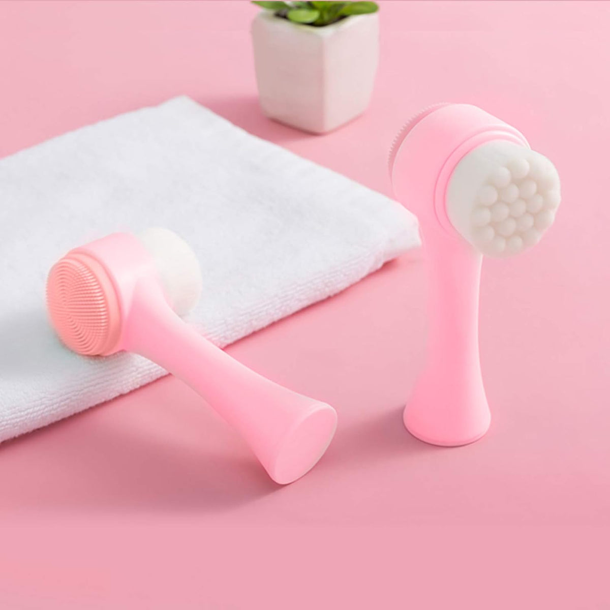 Double-Sided Facial Cleansing Brush
