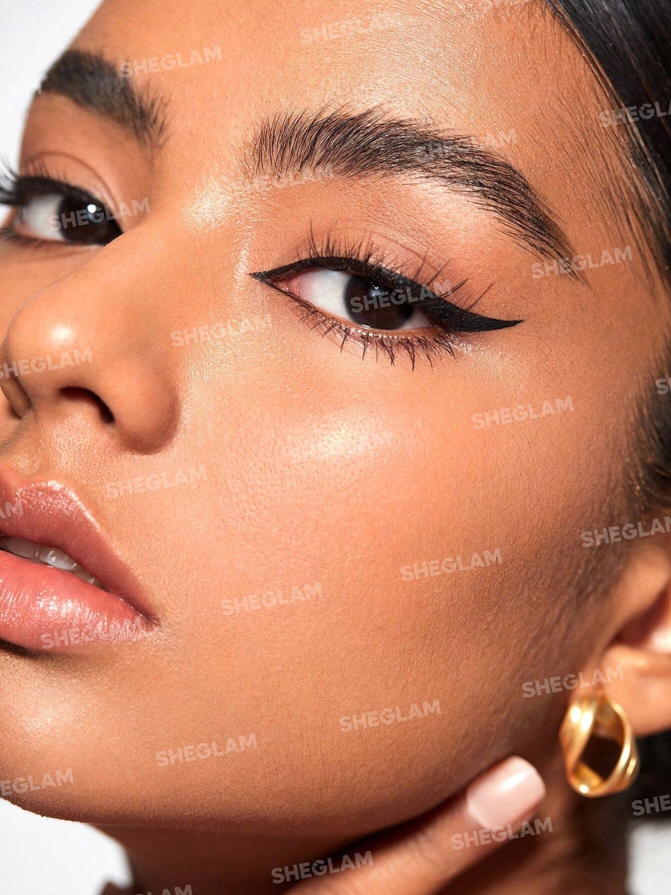 SHEGLAM Multi-Tasker Line & Detail Eyeliner Pen