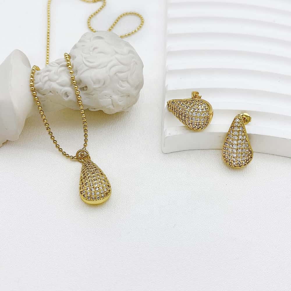 Serena Silver Teardrop Set