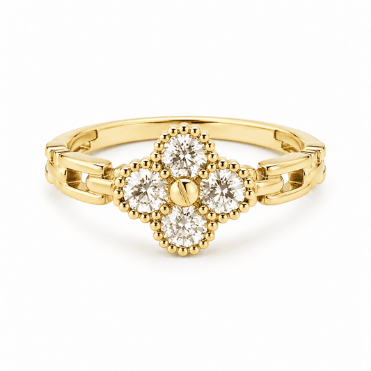 Luna Clover Ring