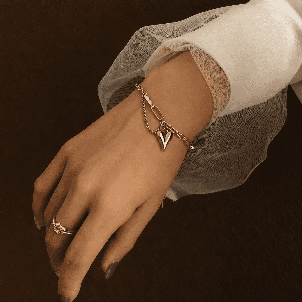 Amara Chain Heart Bracelet