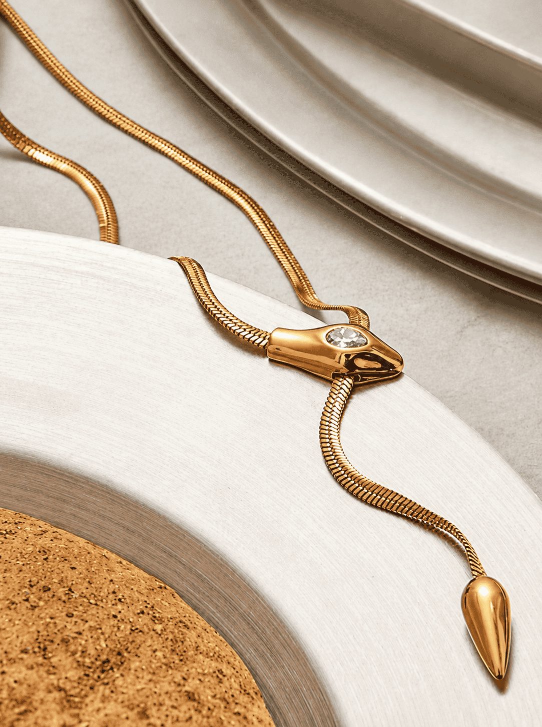 The Sleek Drop Necklace