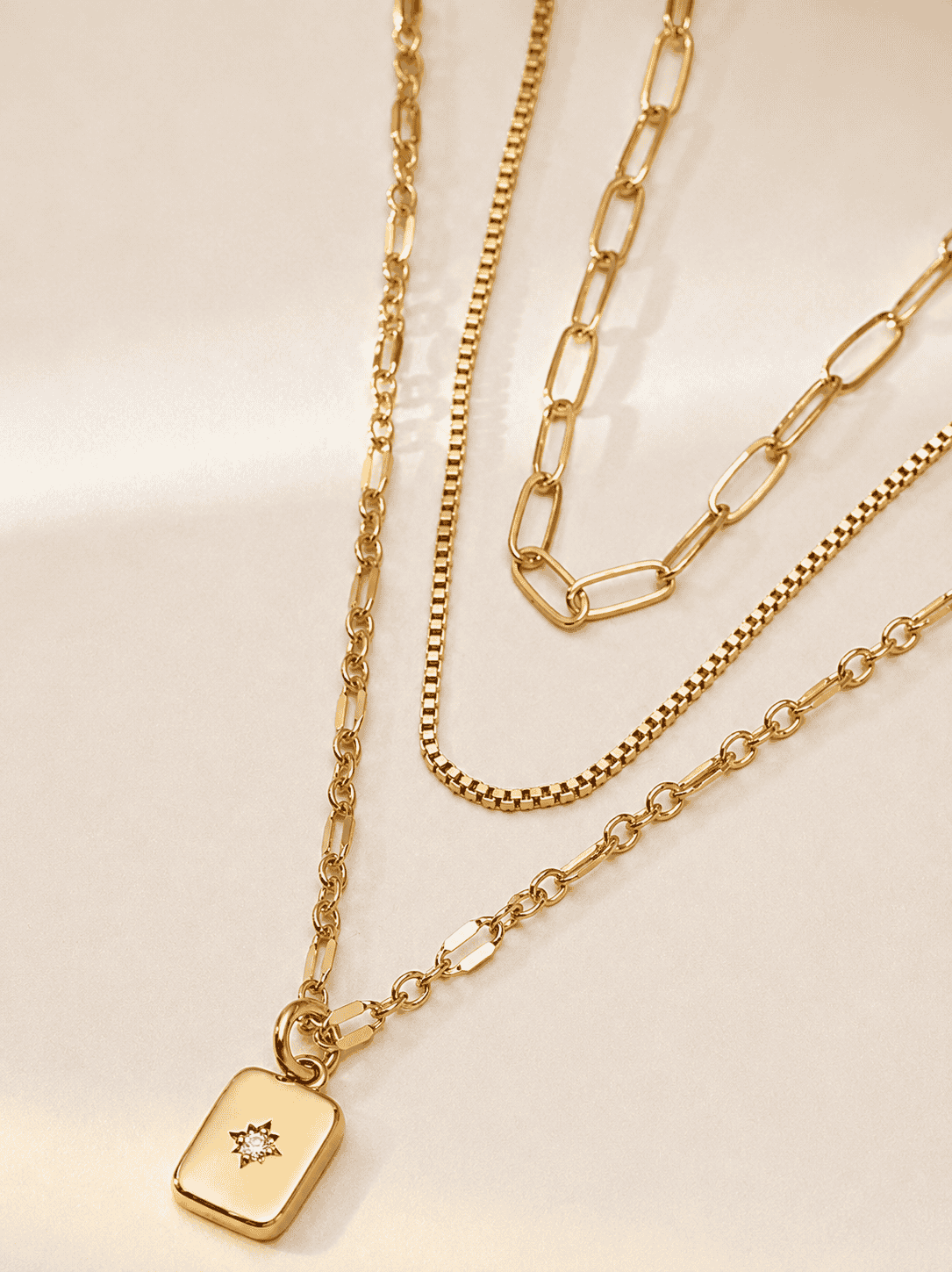 The It-Girl Layered Chain