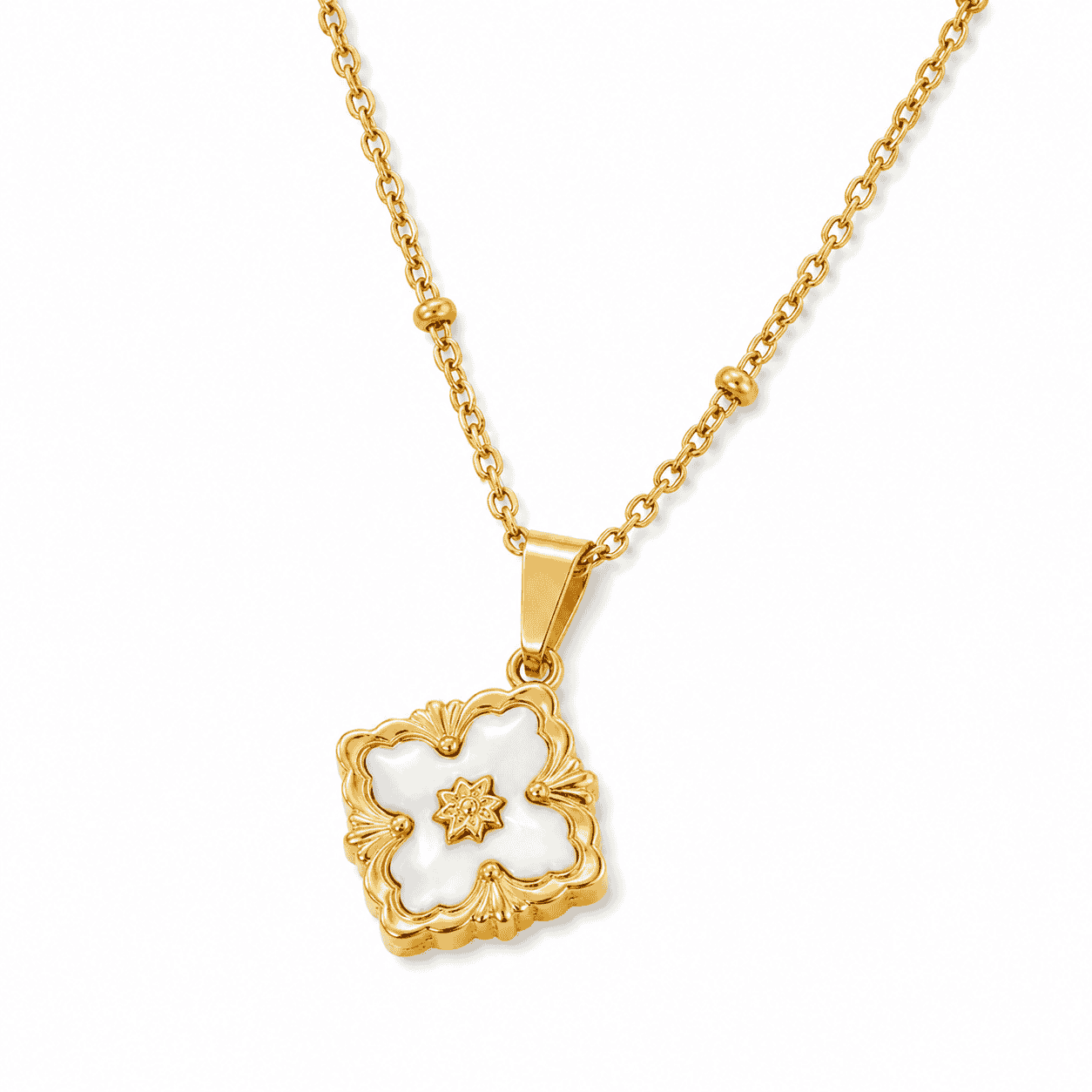 Amara White Clover Necklace
