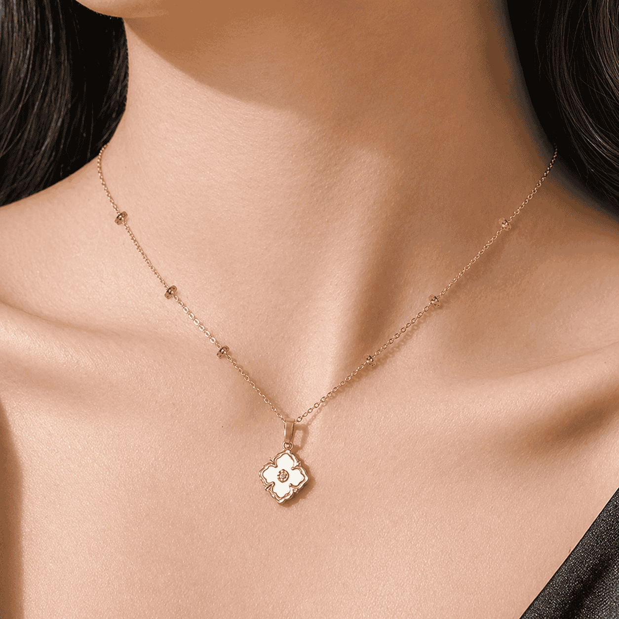 Amara White Clover Necklace