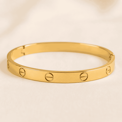 Amour Gold Bangle