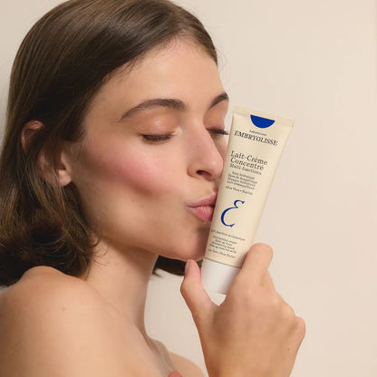 Embryolisse Lait-Crème Concentré.