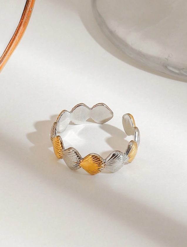 Coastal Glam Ring