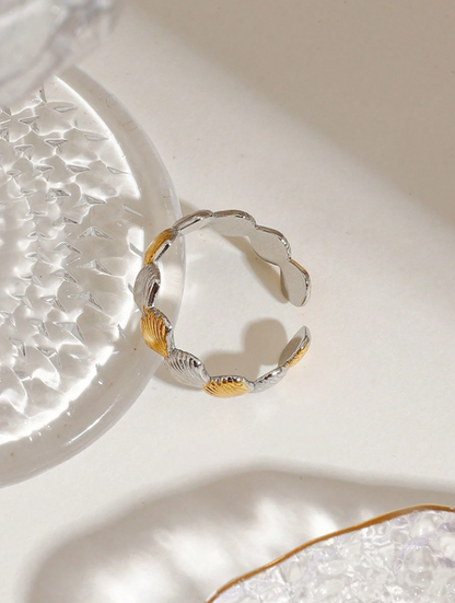 Coastal Glam Ring