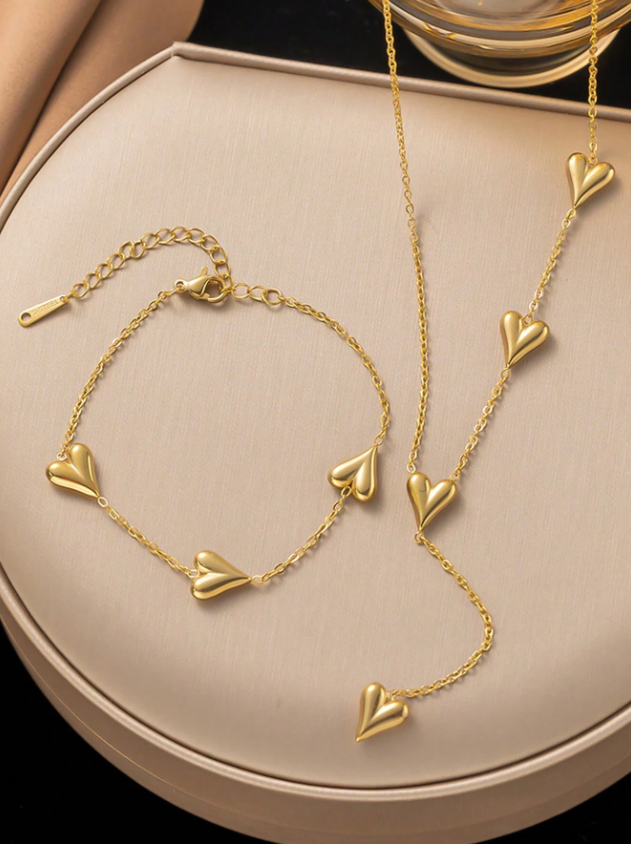 Golden Hearts Jewelry Set