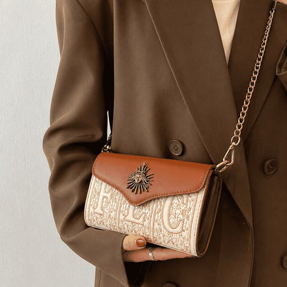 Caramel Sun Charm Chain Bag